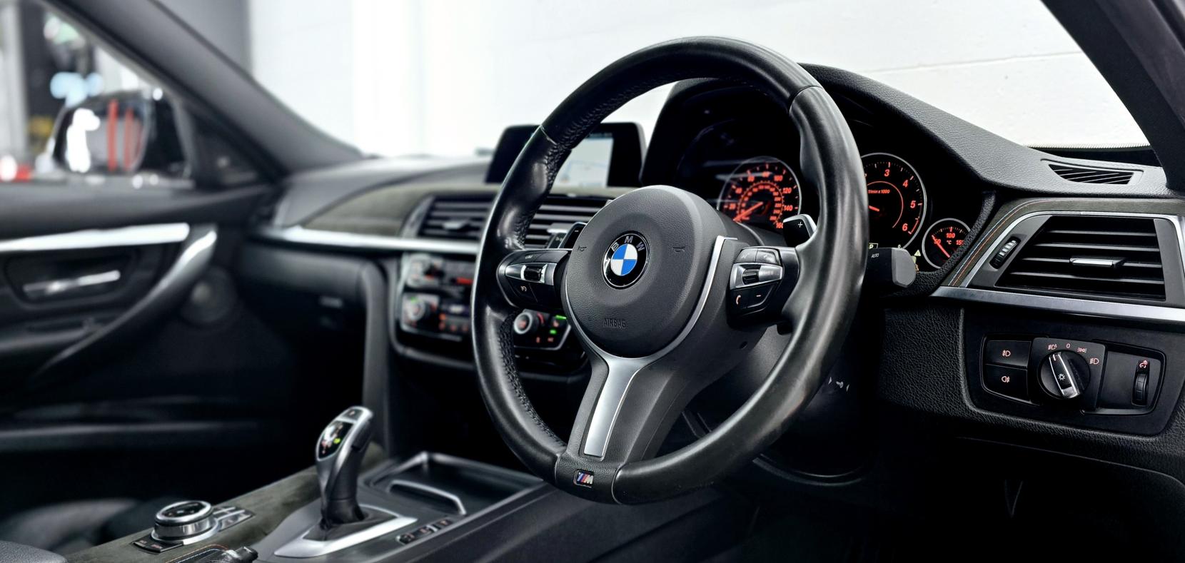 BMW 3 Series 2.0 320d M Sport Shadow Edition Saloon 4dr Diesel Auto Euro 6 (s/s) (190 ps)