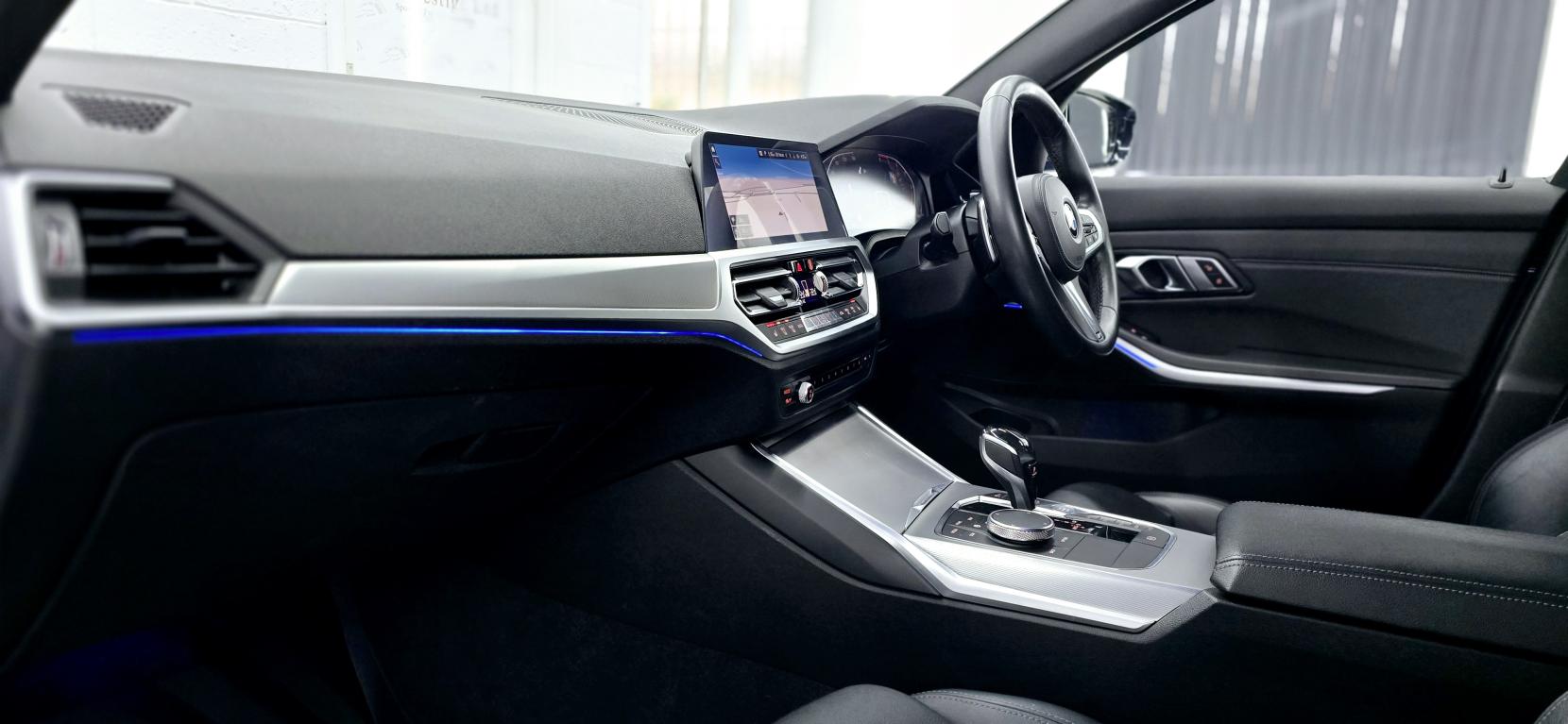 BMW 3 Series 2.0 320d M Sport Saloon 4dr Diesel Auto xDrive Euro 6 (s/s) (190 ps)