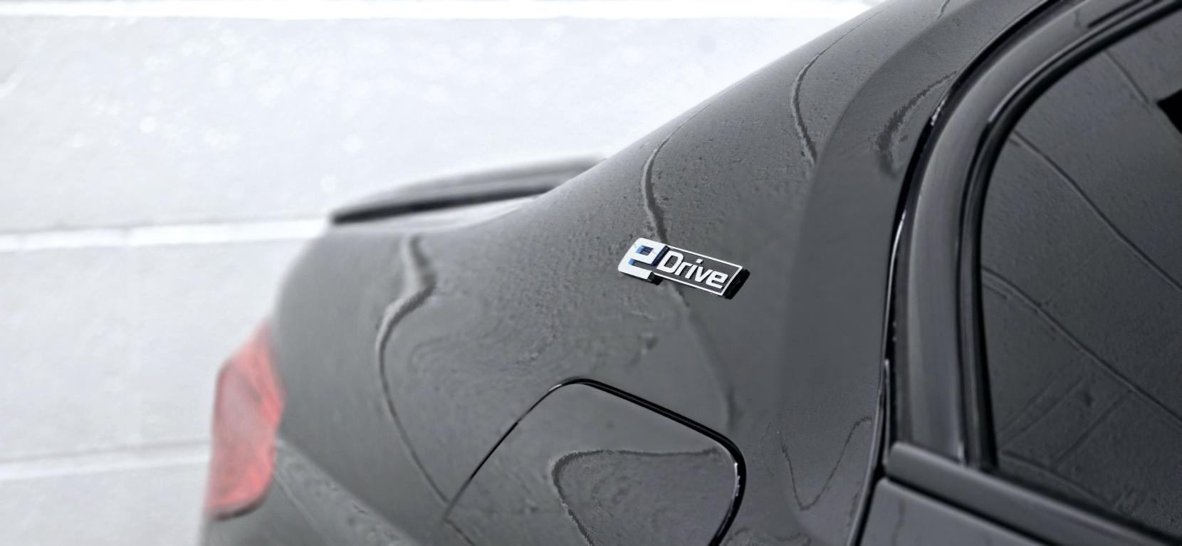 BMW 5 Series 2.0 530e 9.2kWh M Sport Saloon 4dr Petrol Plug-in Hybrid Auto Euro 6 (s/s) (252 ps)