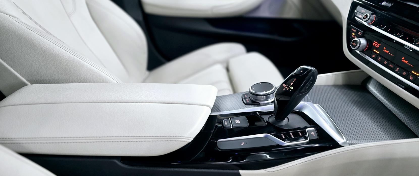 BMW 5 Series 2.0 520d M Sport Saloon 4dr Diesel Auto xDrive Euro 6 (s/s) (190 ps)