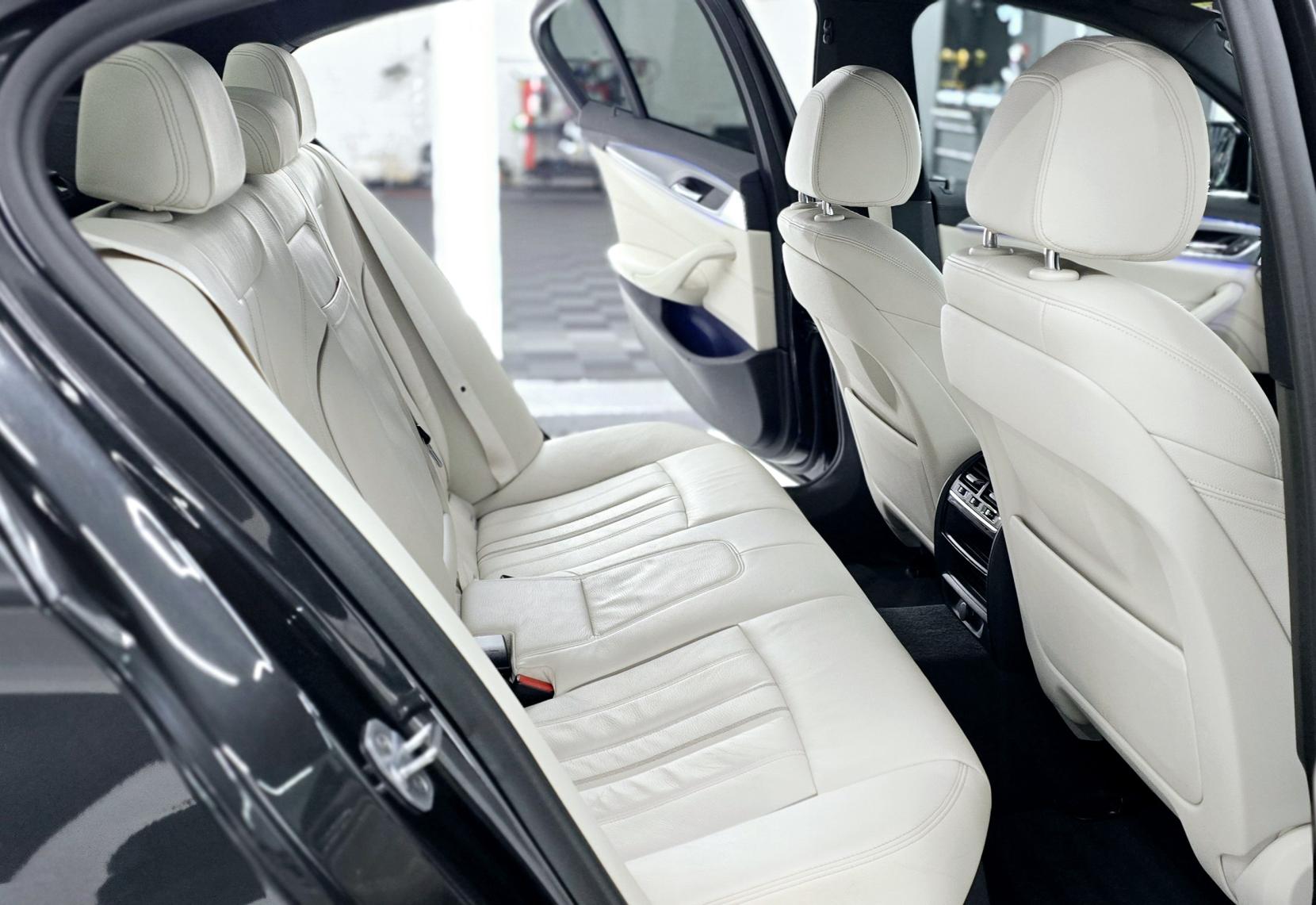 BMW 5 Series 2.0 520d M Sport Saloon 4dr Diesel Auto xDrive Euro 6 (s/s) (190 ps)