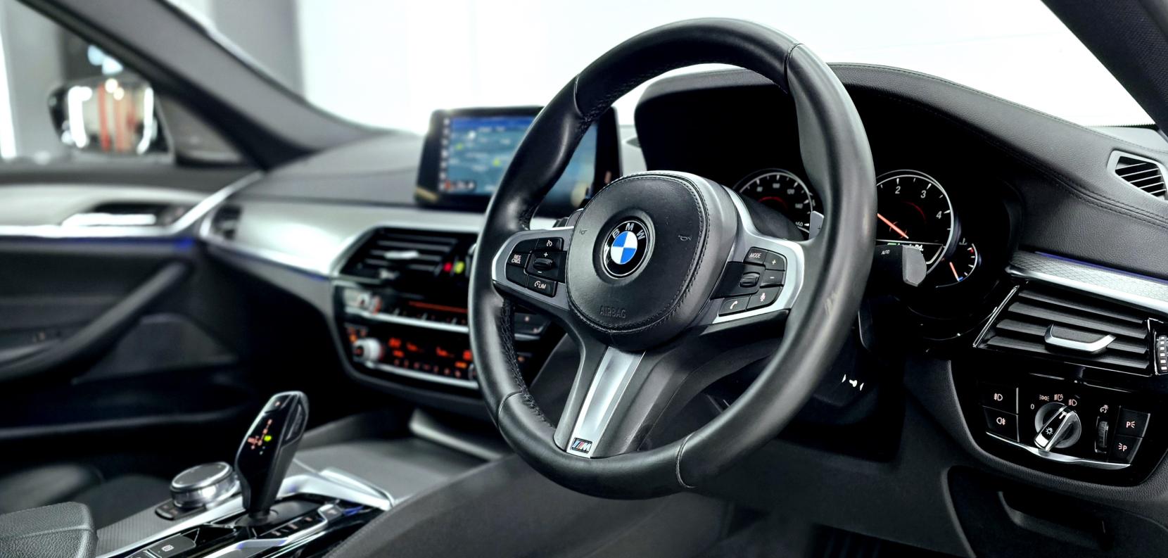 BMW 5 Series 2.0 520d M Sport Saloon 4dr Diesel Auto xDrive Euro 6 (s/s) (190 ps)