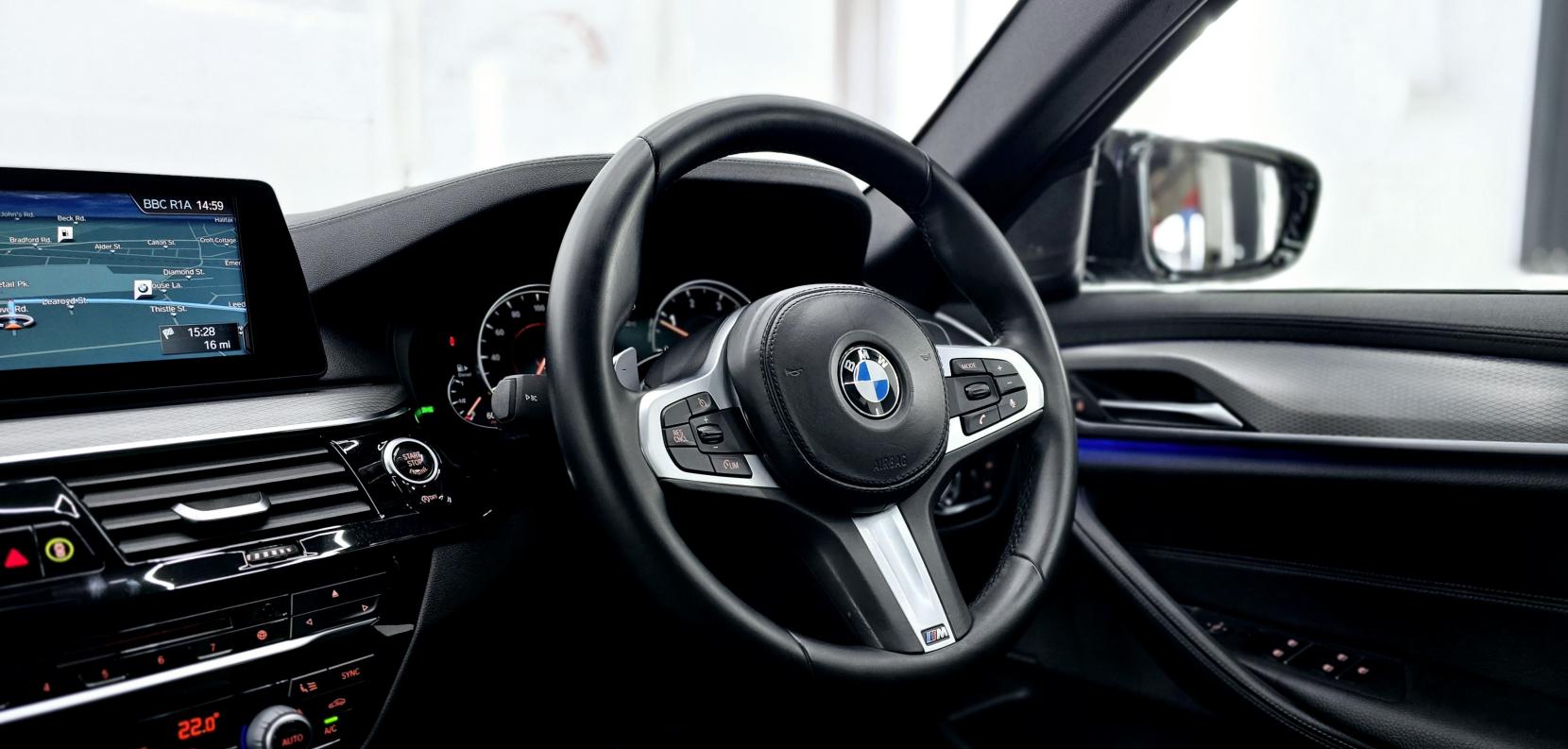 BMW 5 Series 2.0 520d M Sport Saloon 4dr Diesel Auto xDrive Euro 6 (s/s) (190 ps)