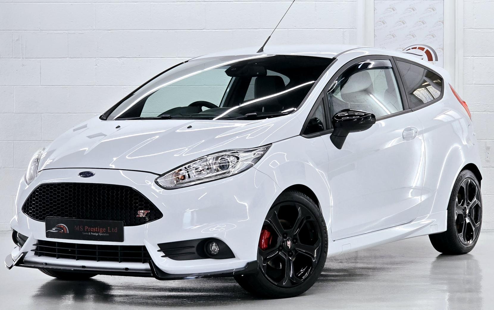 Ford Fiesta 1.6T EcoBoost ST-3 Hatchback 3dr Petrol Manual Euro 5 (s/s) (182 ps)