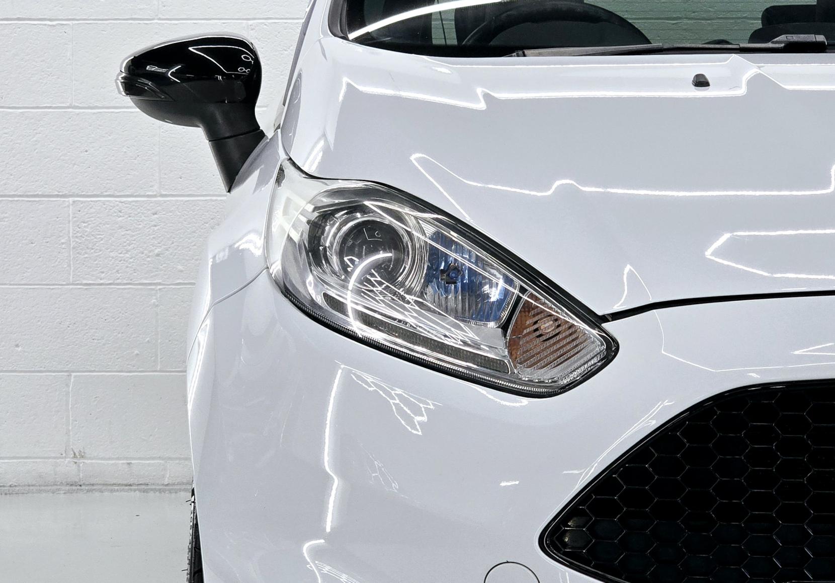 Ford Fiesta 1.6T EcoBoost ST-3 Hatchback 3dr Petrol Manual Euro 5 (s/s) (182 ps)