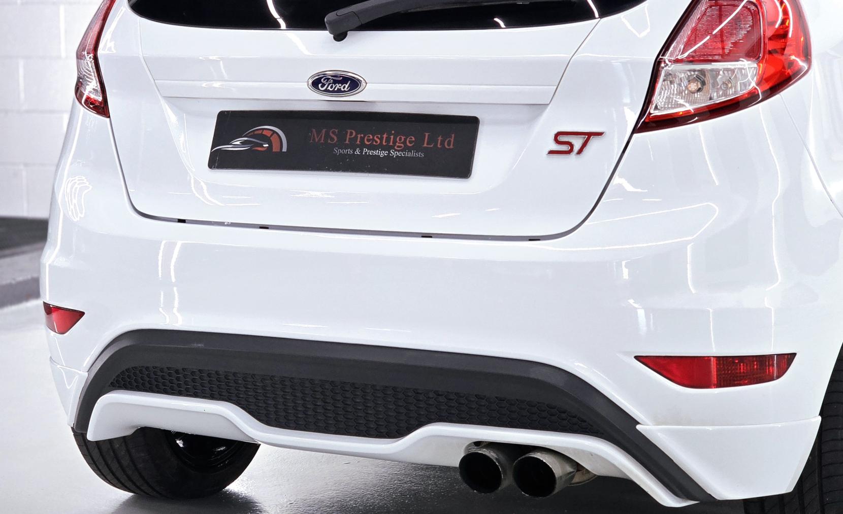 Ford Fiesta 1.6T EcoBoost ST-3 Hatchback 3dr Petrol Manual Euro 5 (s/s) (182 ps)