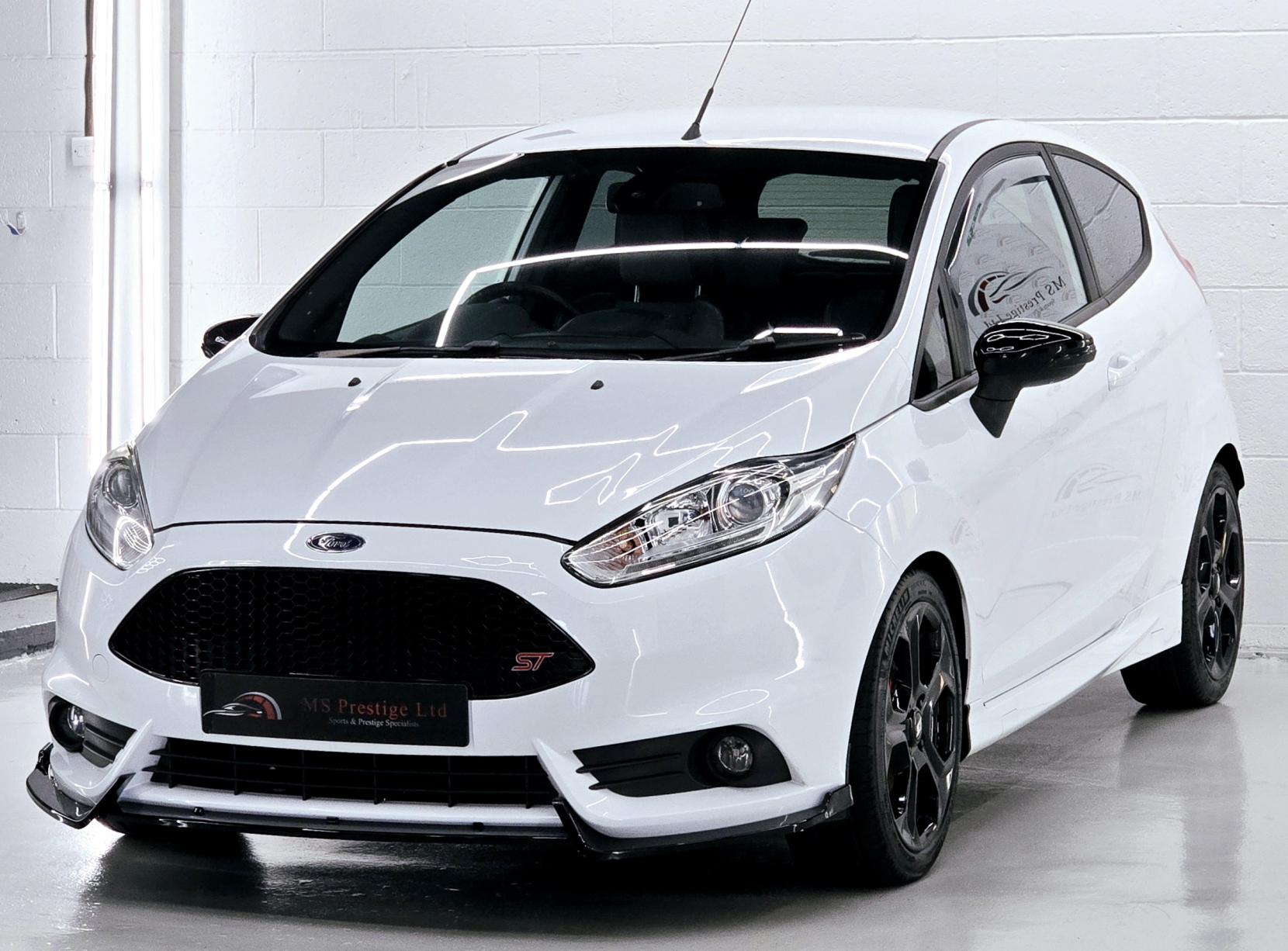 Ford Fiesta 1.6T EcoBoost ST-3 Hatchback 3dr Petrol Manual Euro 5 (s/s) (182 ps)