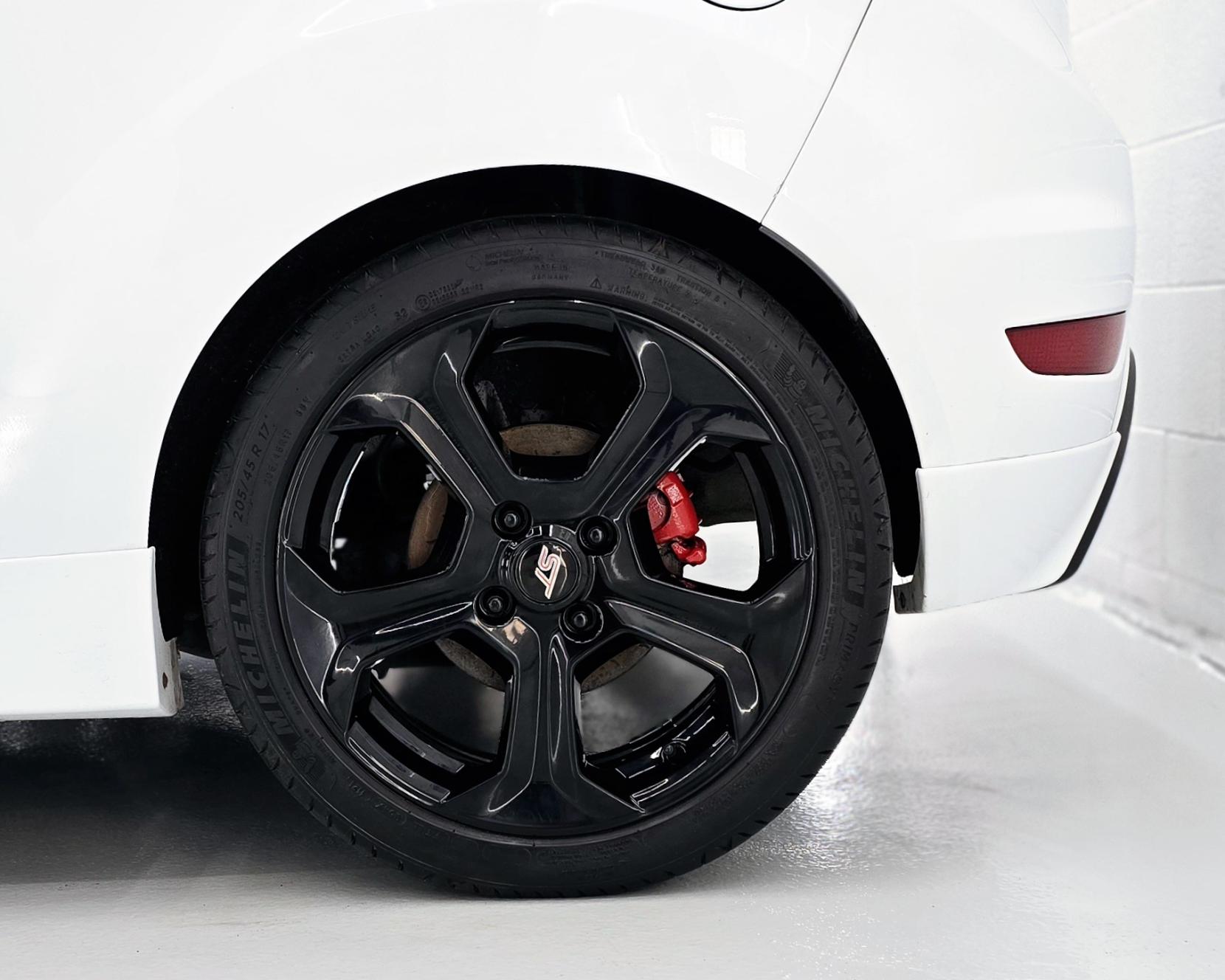 Ford Fiesta 1.6T EcoBoost ST-3 Hatchback 3dr Petrol Manual Euro 5 (s/s) (182 ps)