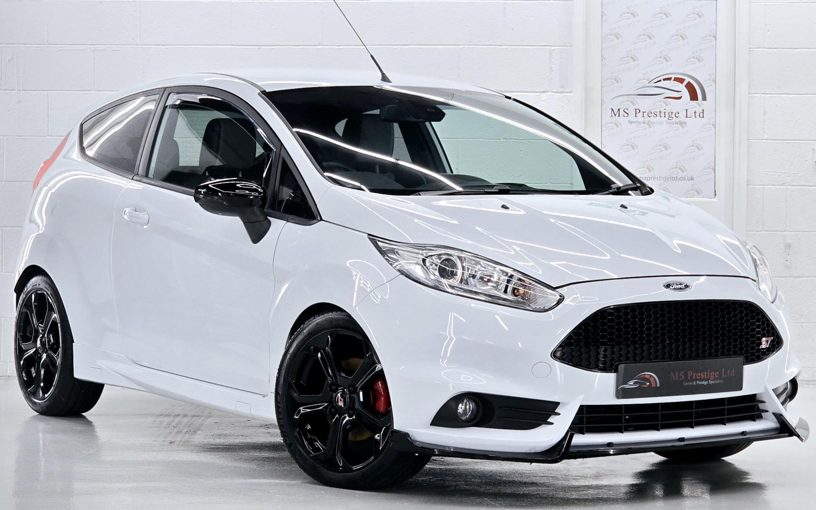 Ford Fiesta 1.6T EcoBoost ST-3 Hatchback 3dr Petrol Manual Euro 5 (s/s) (182 ps)