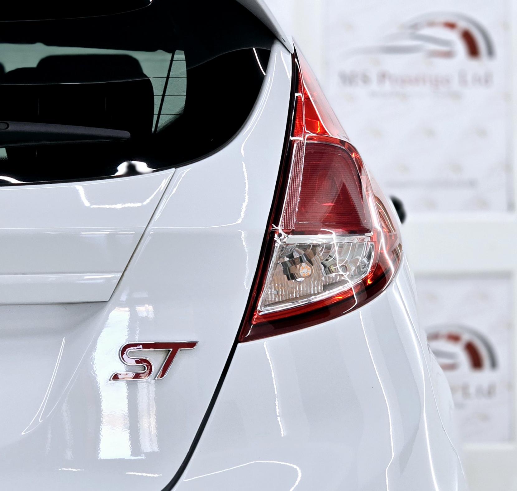 Ford Fiesta 1.6T EcoBoost ST-3 Hatchback 3dr Petrol Manual Euro 5 (s/s) (182 ps)