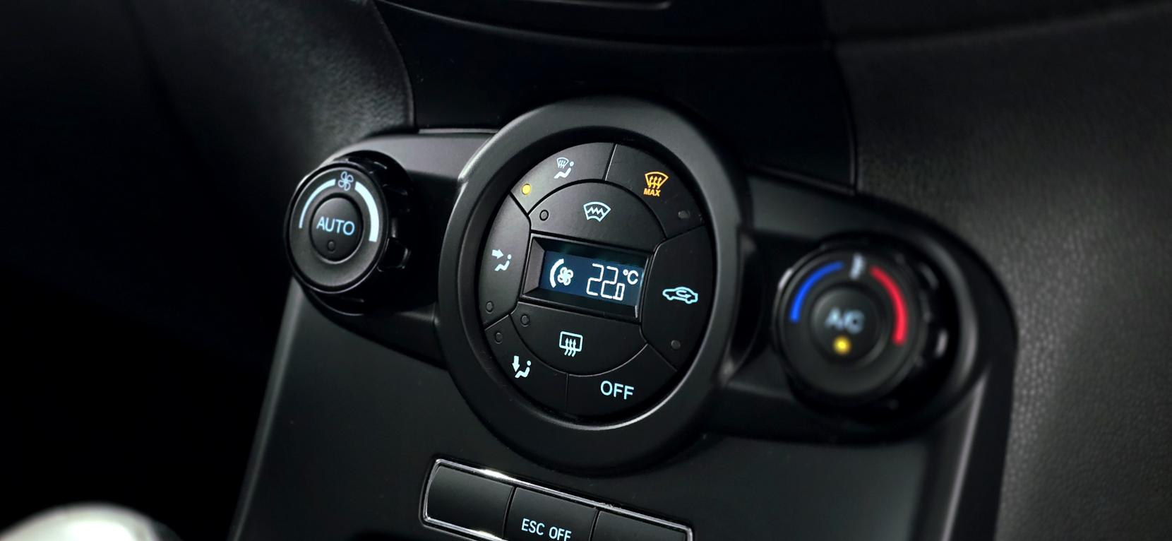 Ford Fiesta 1.6T EcoBoost ST-3 Hatchback 3dr Petrol Manual Euro 5 (s/s) (182 ps)