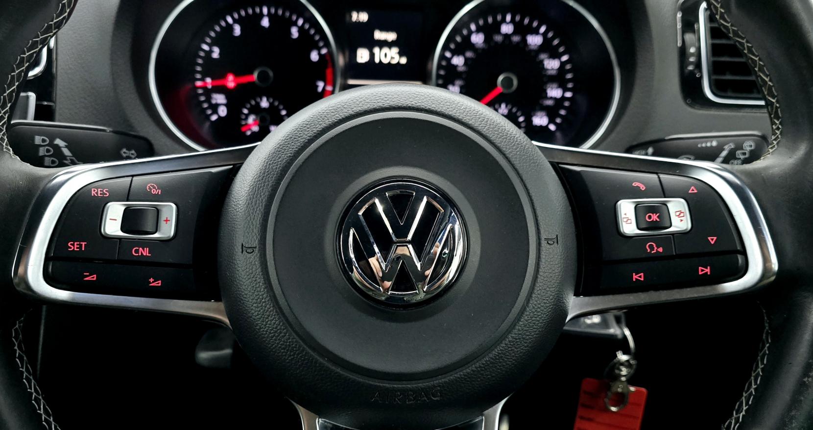 Volkswagen Polo 1.0 TSI BlueMotion Tech R-Line Hatchback 3dr Petrol Manual Euro 6 (s/s) (110 bhp)