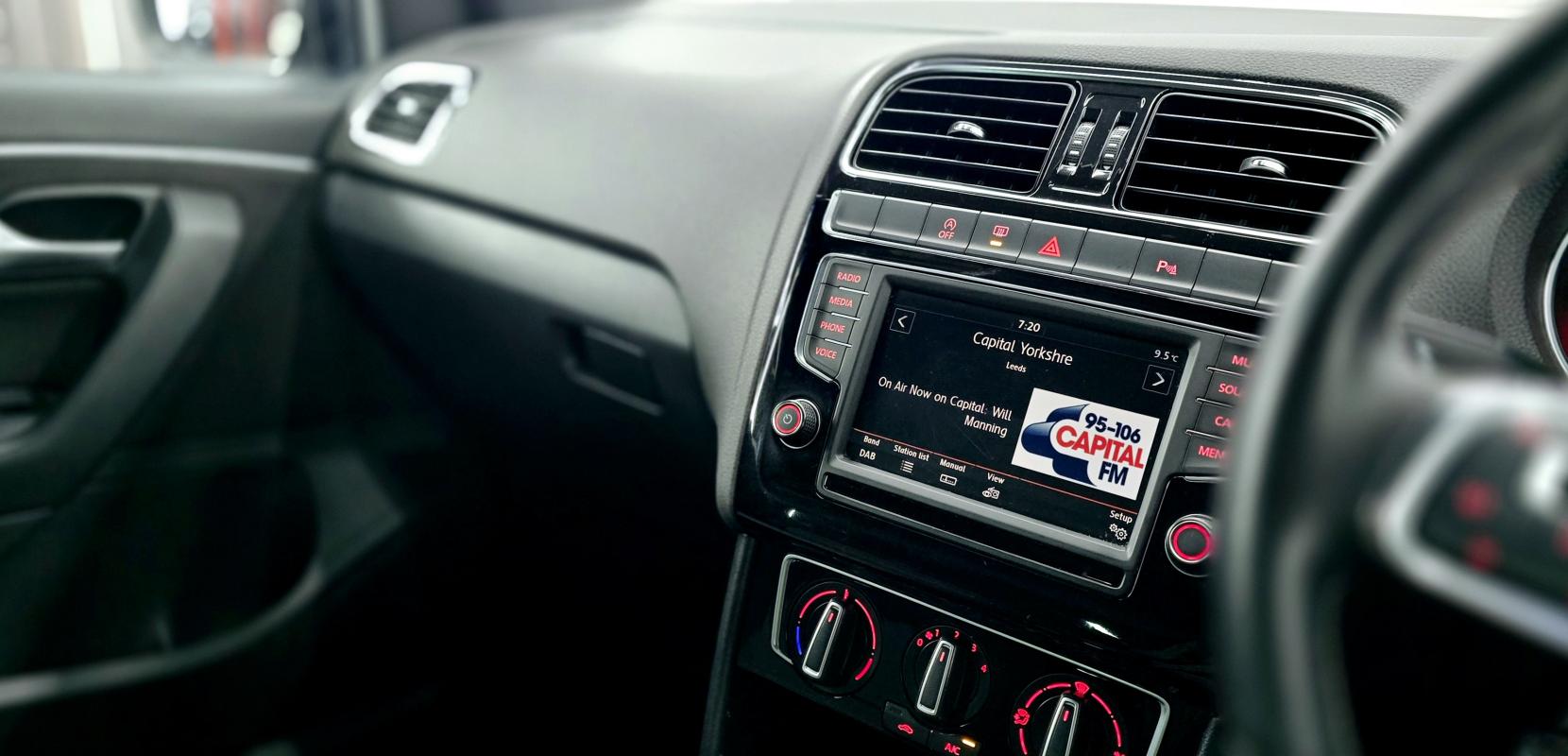 Volkswagen Polo 1.0 TSI BlueMotion Tech R-Line Hatchback 3dr Petrol Manual Euro 6 (s/s) (110 bhp)