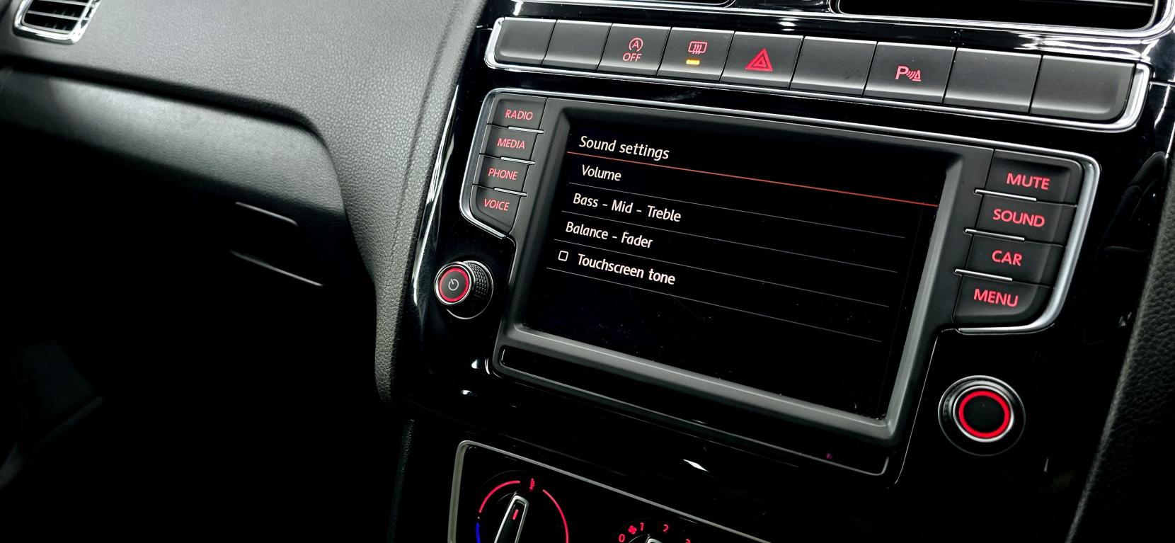 Volkswagen Polo 1.0 TSI BlueMotion Tech R-Line Hatchback 3dr Petrol Manual Euro 6 (s/s) (110 bhp)