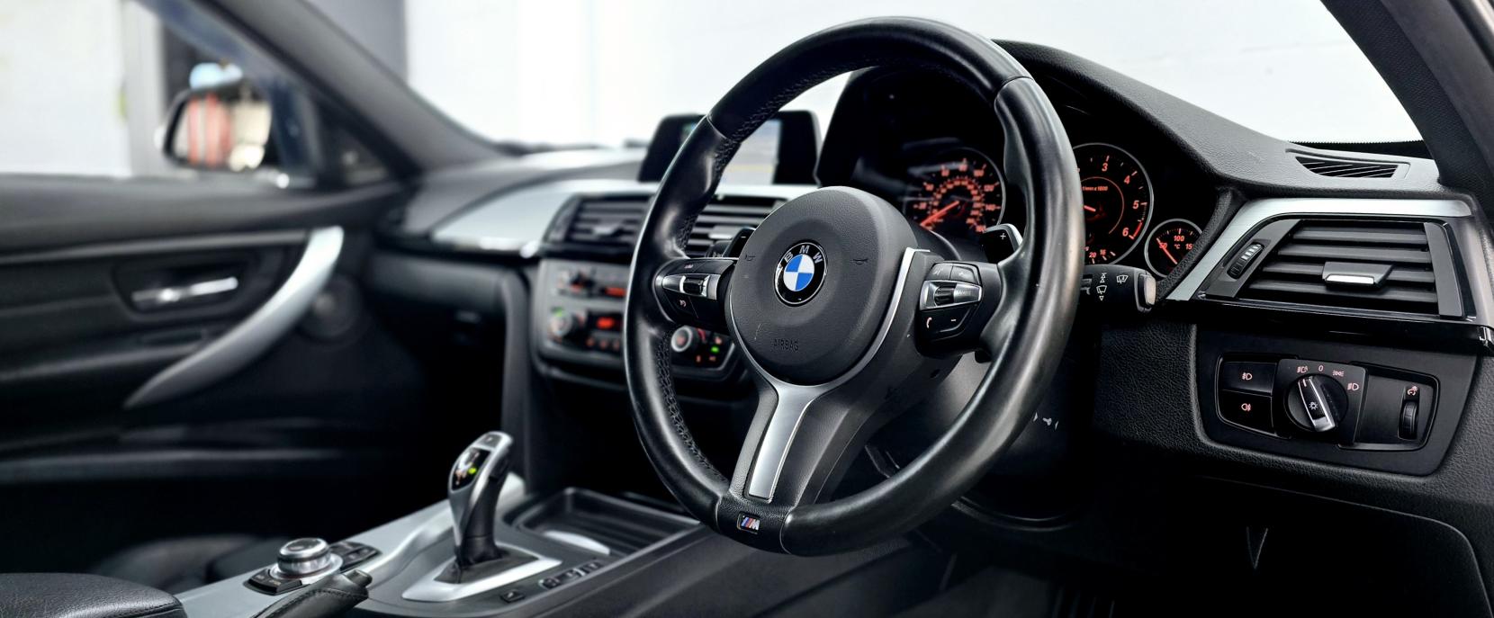 BMW 3 Series 2.0 320d M Sport Touring 5dr Diesel Auto xDrive Euro 5 (s/s) (184 ps)