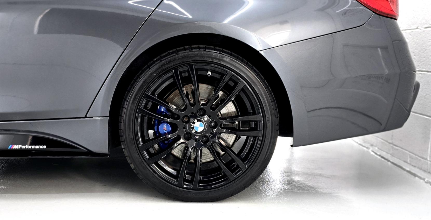 BMW 3 Series 2.0 320d M Sport Touring 5dr Diesel Auto xDrive Euro 5 (s/s) (184 ps)